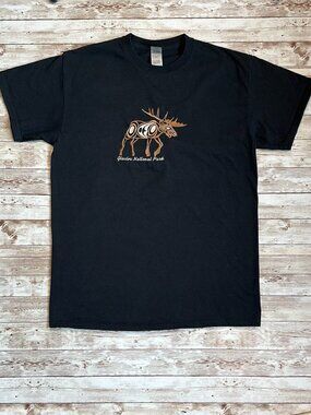 Glacier National Park Embroidered Moose Black Graphic T-Shirt size Medium Womens